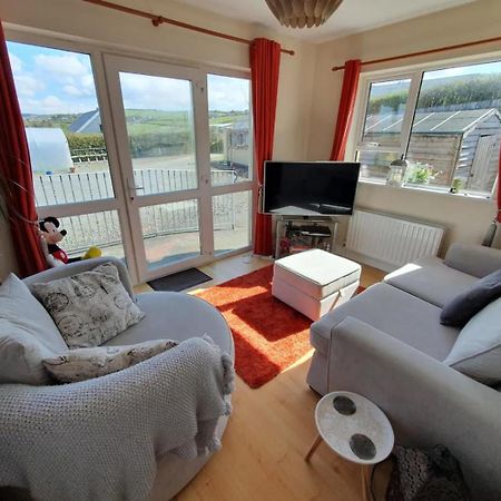 Quiet 2-Bedroom Buncrana Home ภายนอก รูปภาพ