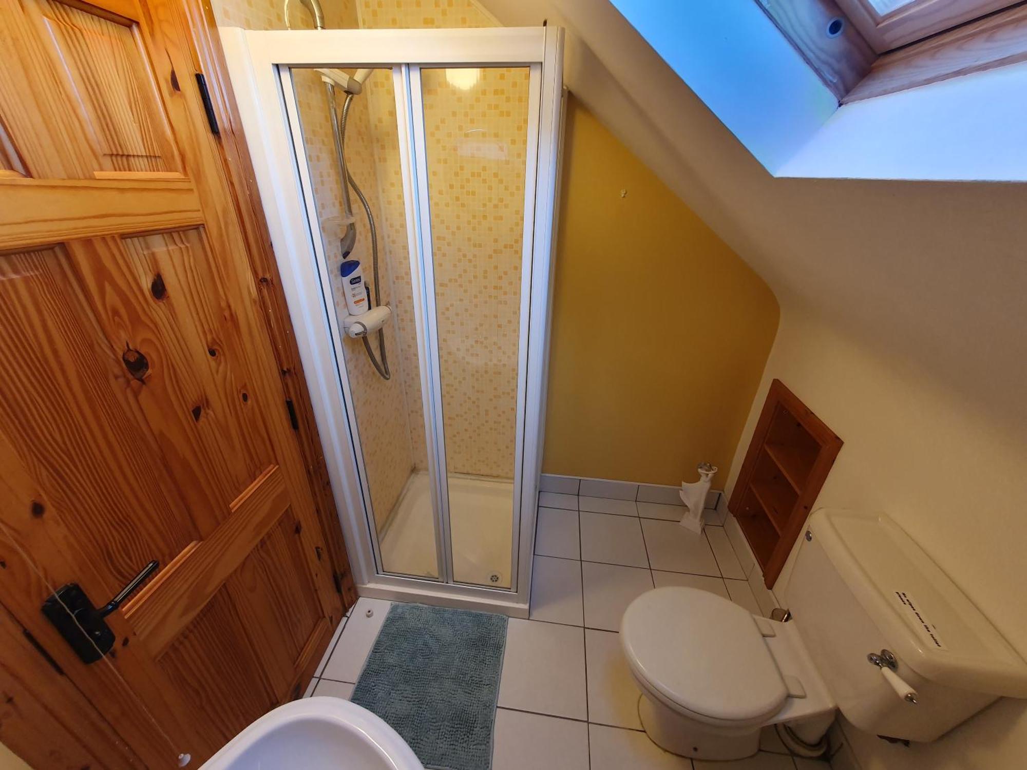 Quiet 2-Bedroom Buncrana Home ภายนอก รูปภาพ