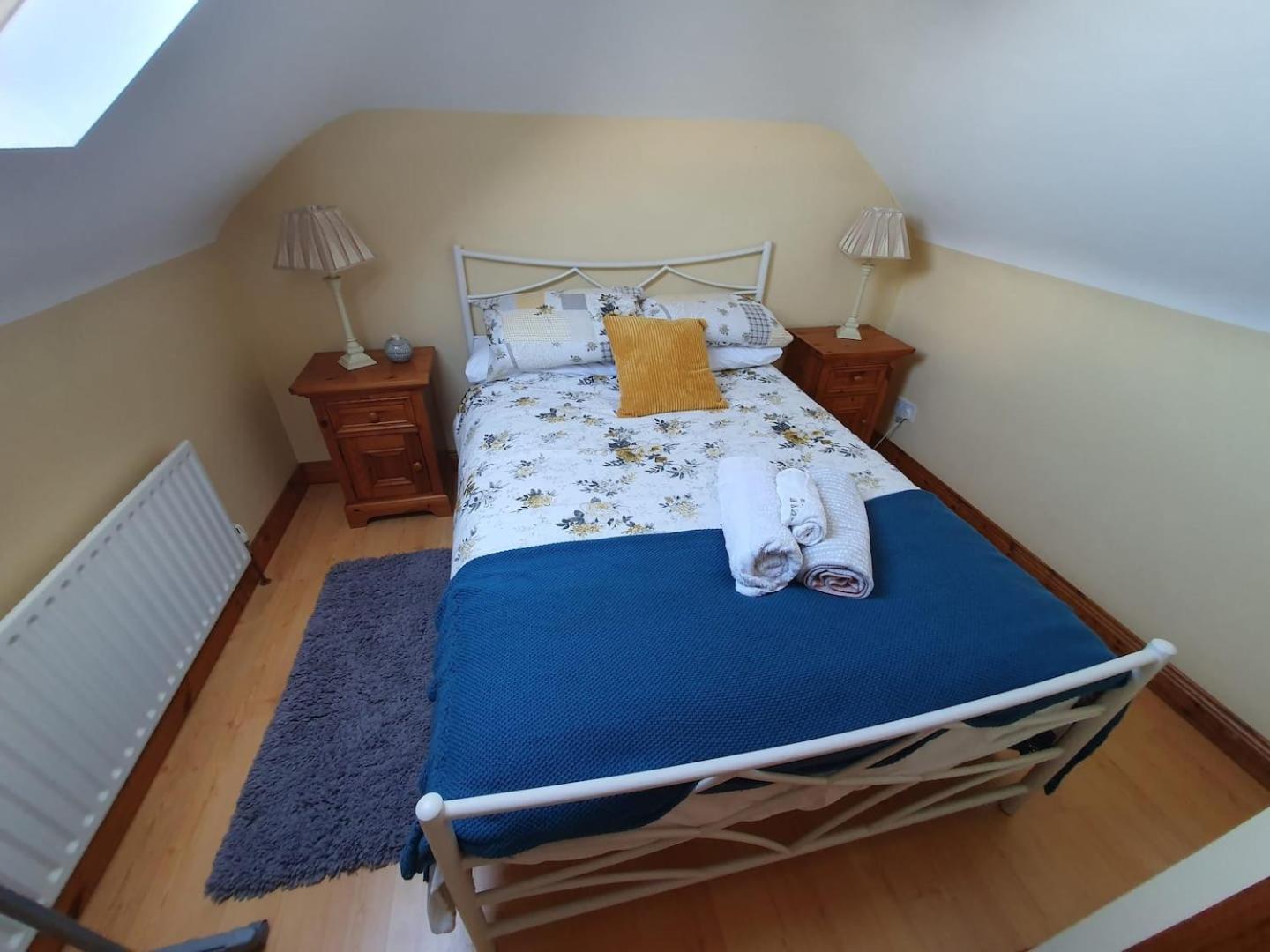 Quiet 2-Bedroom Buncrana Home ภายนอก รูปภาพ